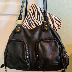 Linea Pelle Distressed Black, Soft Leather Bag